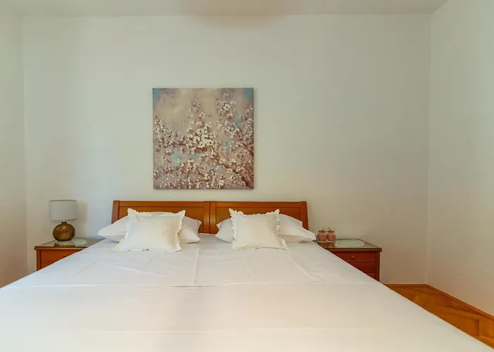 City Center Ana Apartments