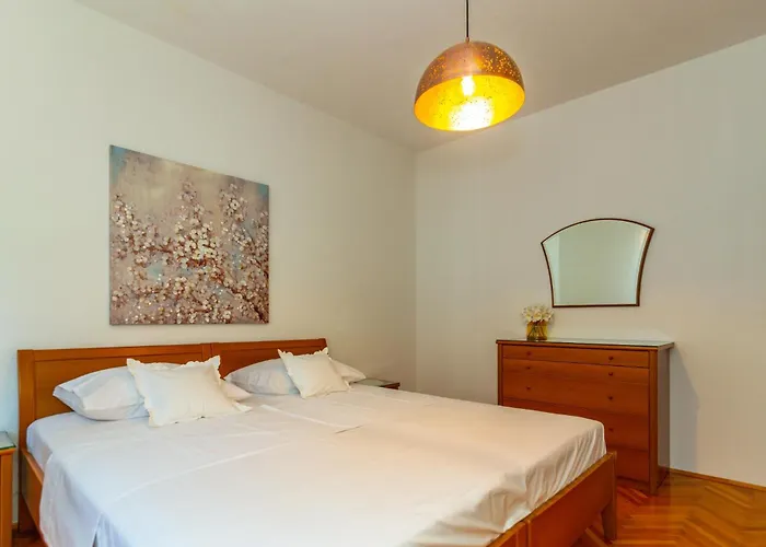 City Center Ana Apartments