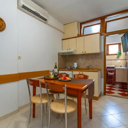 City Center Ana Apartments Makarska Exterior photo