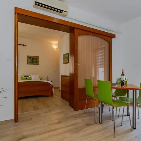 City Center Ana Apartments Makarska Exterior photo