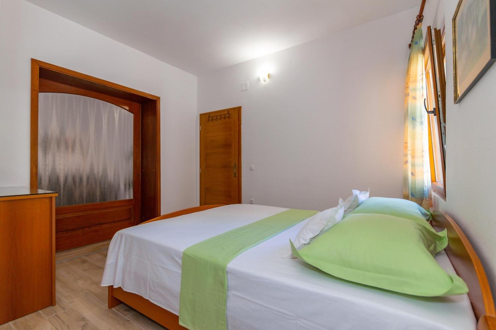 Apartmán Center Ana *
